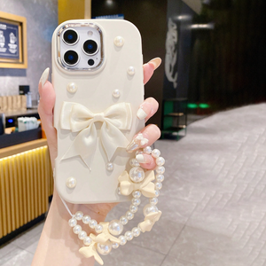 Pearl Bow Bliss Case