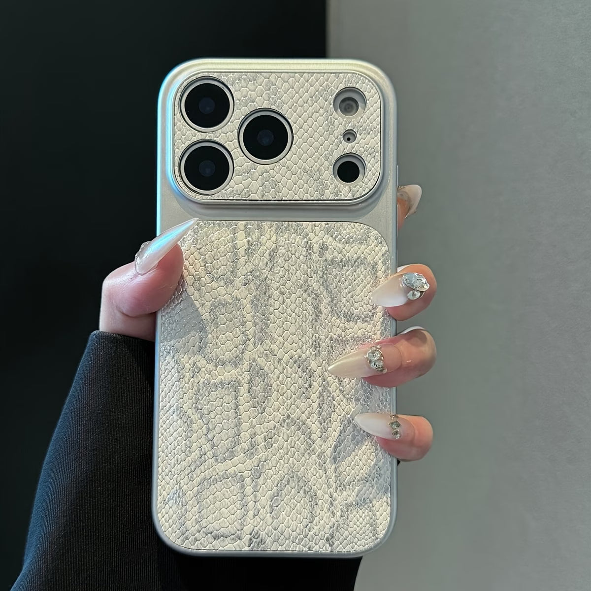 Electroplated PythonGrip leather Case