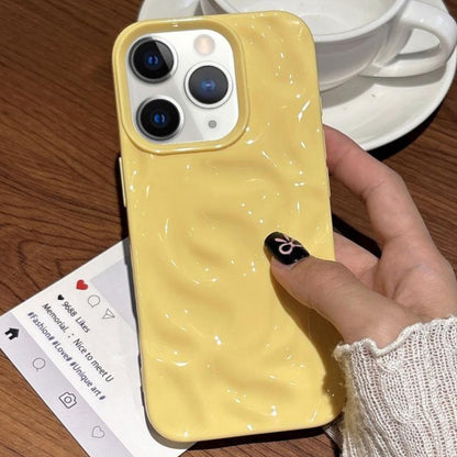 Candy Wavy Pattern Case