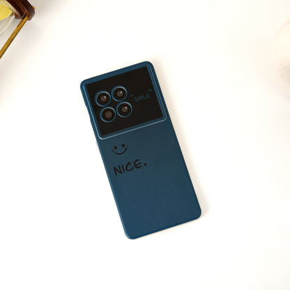 Elegant Simple Smile Silicone Case