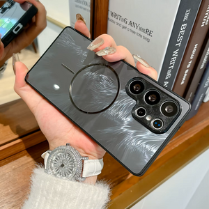 Razer Aurora Feather Magnetic Case